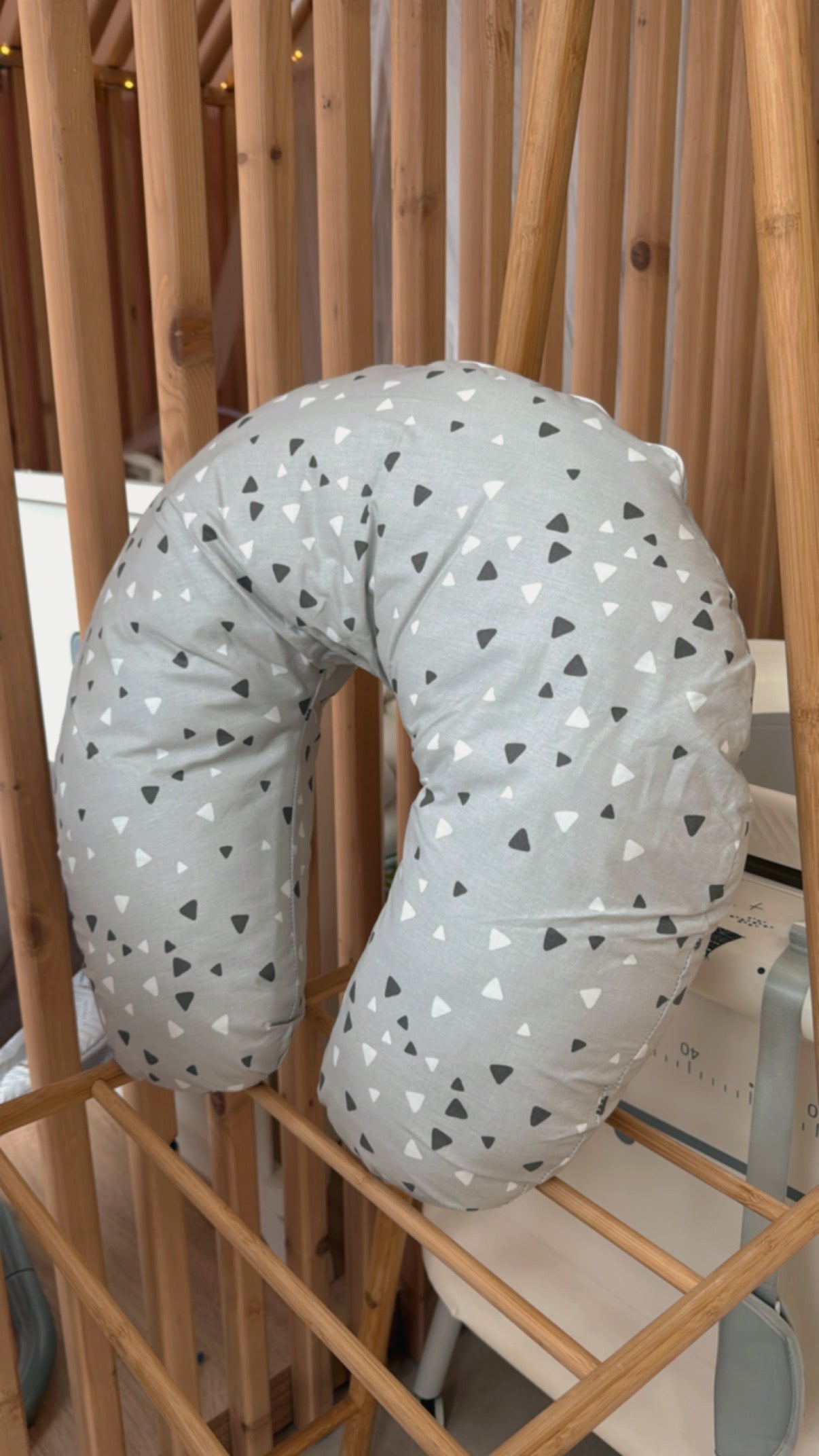 Breastfeeding pillow
